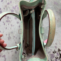 Load image into Gallery viewer, DOONEY &amp; BOURKE BOUTIQUE
