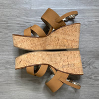 Load image into Gallery viewer, Sam Edelman Size 6 1/2 SHOE

