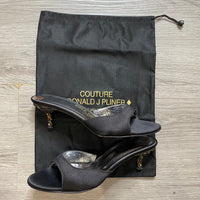 Load image into Gallery viewer, Donald Pliner Size 10 BOUTIQUE

