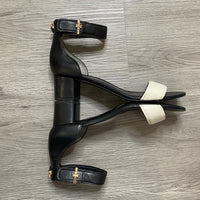 Load image into Gallery viewer, Tory Burch Size 10 BOUTIQUE
