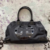 Load image into Gallery viewer, Tory Burch BOUTIQUE
