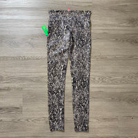 Load image into Gallery viewer, SPANX Size MED PANTS
