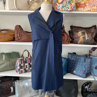 Load image into Gallery viewer, Vince Size XS BOUTIQUE
