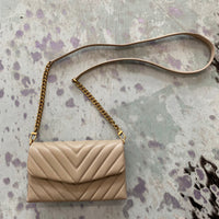 Load image into Gallery viewer, Quince HANDBAGS
