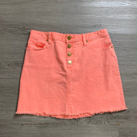 Load image into Gallery viewer, Lilly Pulitzer Size MED SKIRT

