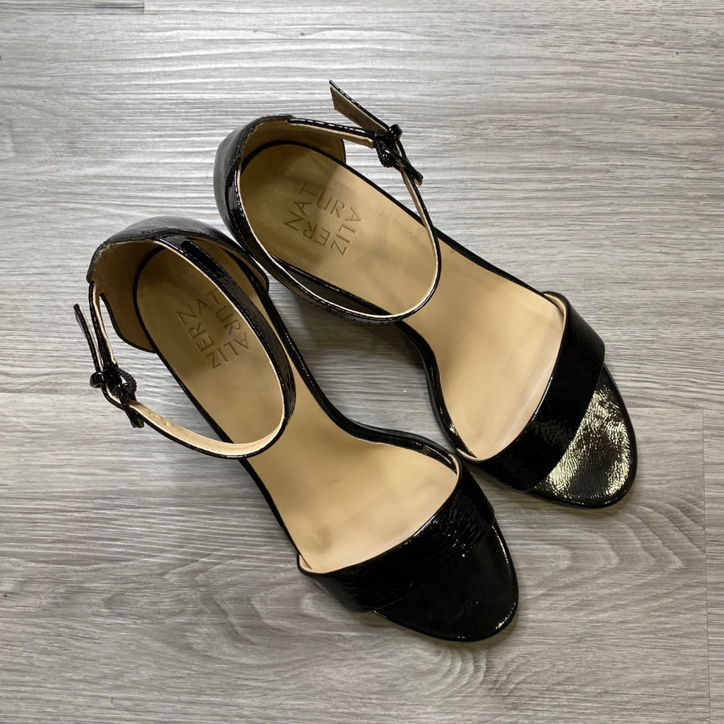 NATURALIZER Size 9 SHOE