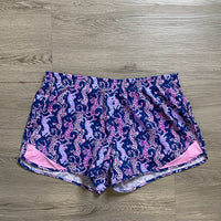 Load image into Gallery viewer, Lilly Pulitzer Size MED ATHLETIC WEAR
