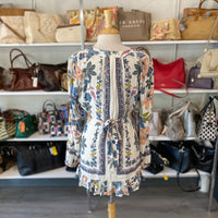 Load image into Gallery viewer, FREE PEOPLE Size 8 TOPS
