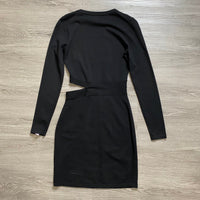 Load image into Gallery viewer, Elizabeth &amp; James Size SMALL BOUTIQUE
