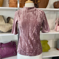 Load image into Gallery viewer, PILCRO Size SMALL TOPS
