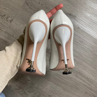 Load image into Gallery viewer, PRADA Size 9 DESIGNER
