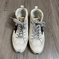 Load image into Gallery viewer, Golden Goose Size 7 1/2 DESIGNER

