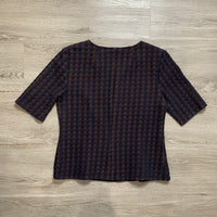 Load image into Gallery viewer, ANN TAYLOR Size LARGE TOPS
