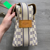 Load image into Gallery viewer, Louis Vuitton DESIGNER
