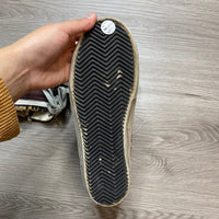 Load image into Gallery viewer, Golden Goose Size 8 1/2 DESIGNER
