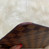 Load image into Gallery viewer, Louis Vuitton DESIGNER
