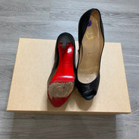 Load image into Gallery viewer, Christian Louboutin Size 8 DESIGNER
