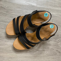 Load image into Gallery viewer, NATURALIZER Size 7 1/2 BOUTIQUE
