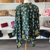 Load image into Gallery viewer, La Double J Size SMALL DESIGNER
