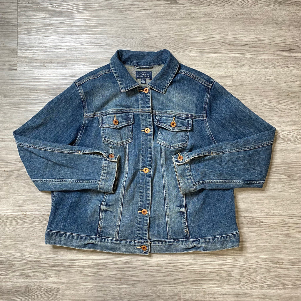 LUCKY Size 2X PLUS
