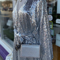 Load image into Gallery viewer, NO LABEL EVENING BAG
