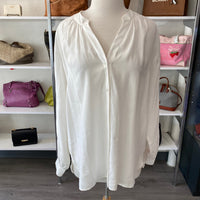 Load image into Gallery viewer, CABI Size XL TOPS
