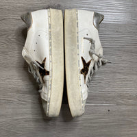 Load image into Gallery viewer, Golden Goose Size 7 1/2 DESIGNER
