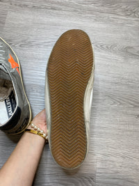 Load image into Gallery viewer, Size 13 Golden Goose DESIGNER
