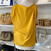 Load image into Gallery viewer, Banana Republic Size XL TOPS
