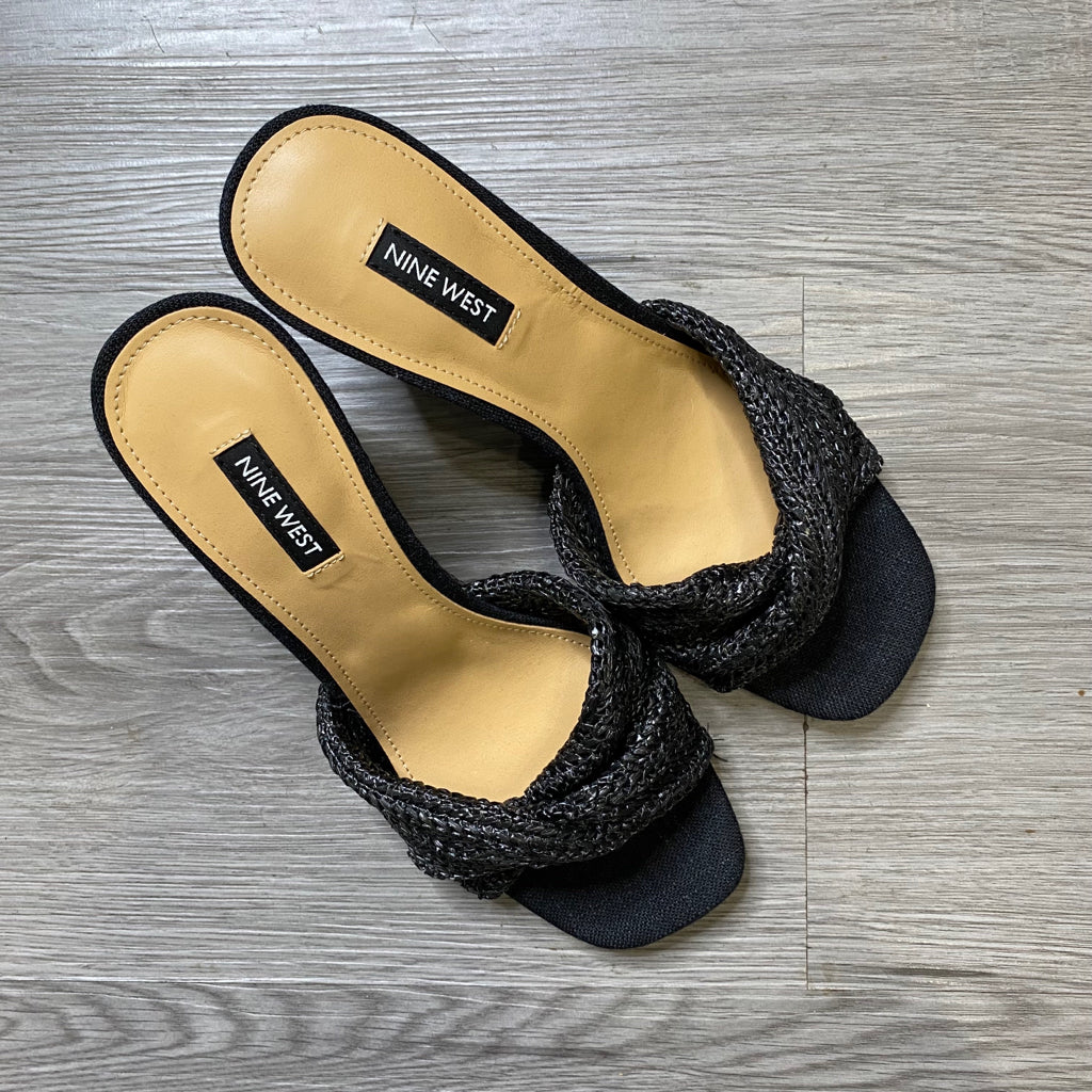 Nine West Size 7 SHOE