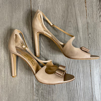 Load image into Gallery viewer, FERRAGAMO Size 9 1/2 DESIGNER
