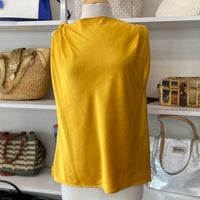 Load image into Gallery viewer, Banana Republic Size XL TOPS

