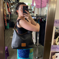 Load image into Gallery viewer, DOONEY &amp; BOURKE Size BOUTIQUE
