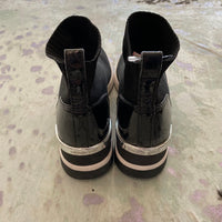 Load image into Gallery viewer, Michael Size 8 BOUTIQUE
