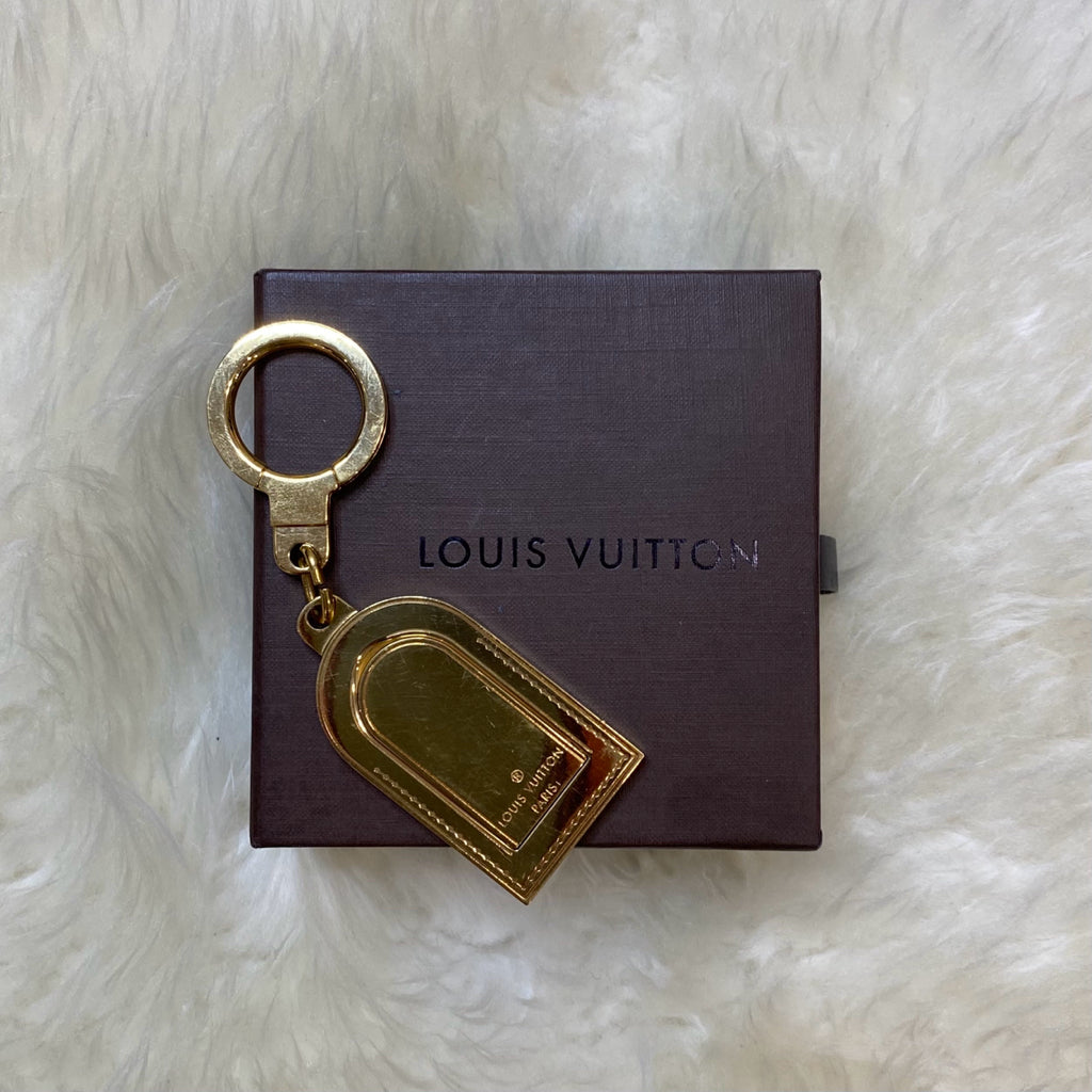 Louis Vuitton DESIGNER