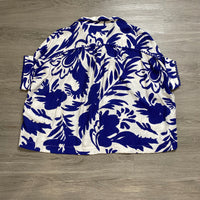 Load image into Gallery viewer, UMGEE Size SMALL TOPS
