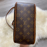 Load image into Gallery viewer, Louis Vuitton DESIGNER

