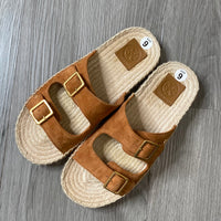 Load image into Gallery viewer, Tory Burch Size 9 BOUTIQUE
