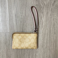 Load image into Gallery viewer, COACH BOUTIQUE
