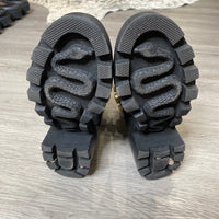 Load image into Gallery viewer, GUCCI Size 36.5 DESIGNER
