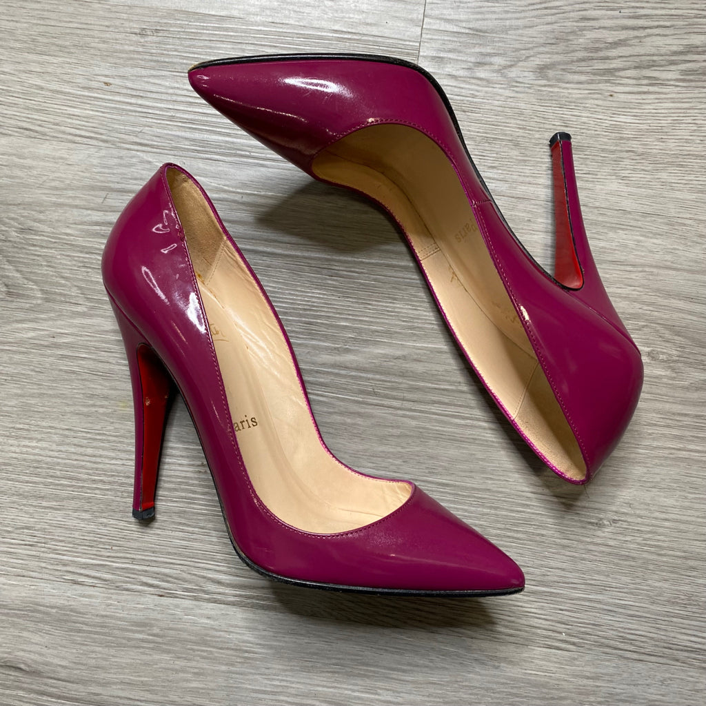 Christian Louboutin Size 7 1/2 DESIGNER