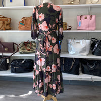 Load image into Gallery viewer, BAR III Size SMALL DRESS
