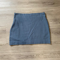 Load image into Gallery viewer, FABRIK Size LARGE SKIRT
