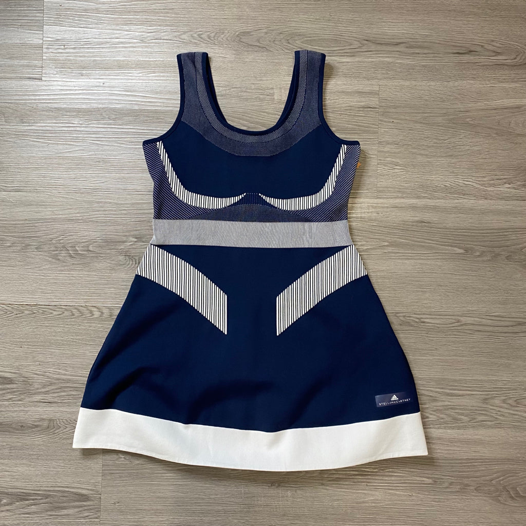 Adidas x Stella McCartney Size LARGE ATHLETIC WEAR