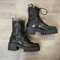 Load image into Gallery viewer, GUCCI Size 37 DESIGNER
