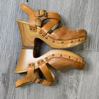 Load image into Gallery viewer, KORKS Size 7 SHOE
