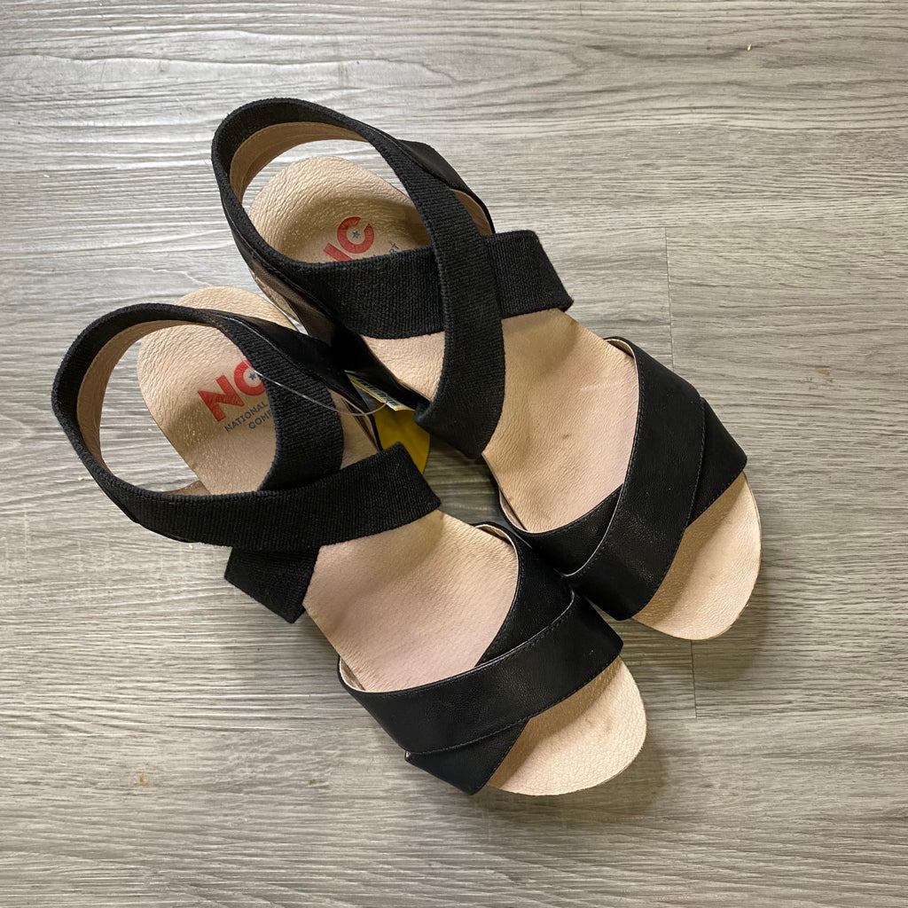 National Comfort Size 8 1/2 SHOE