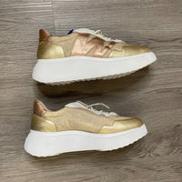 Load image into Gallery viewer, WONDERS Size 9 BOUTIQUE
