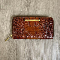Load image into Gallery viewer, BRAHMIN BOUTIQUE
