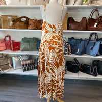 Load image into Gallery viewer, Hyacinth House Size XXL BOUTIQUE
